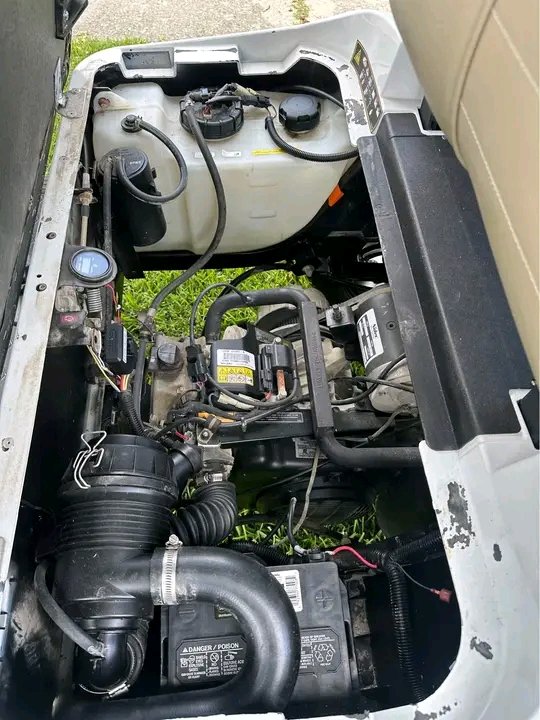 The Club Car Tempo Electric golf cart - Image 9