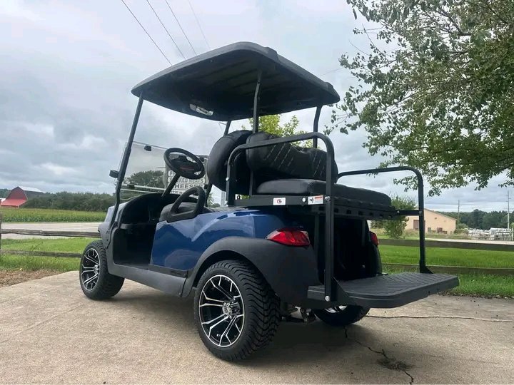 The Club Car Tempo Electric golf cart - Image 8
