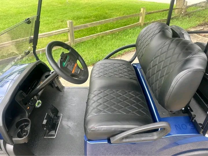 The Club Car Tempo Electric golf cart - Image 2