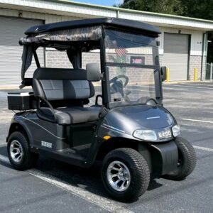 E-Z-GO RXV golf cart