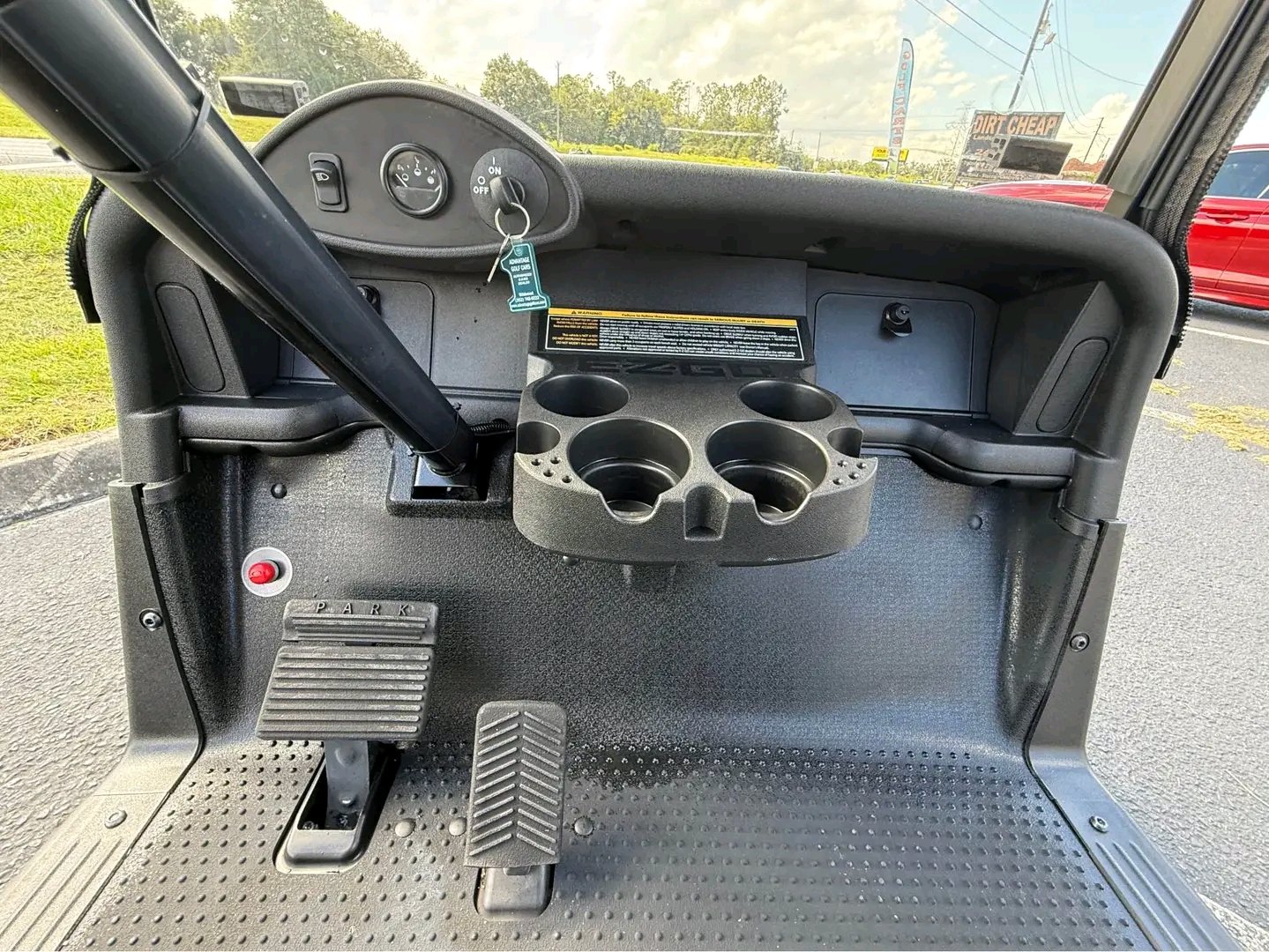 E-Z-GO RXV golf cart - Image 7